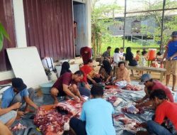 PWRI Kutim Bikin Sate dan Makan Bareng Warga Gang Rukun Sangatta